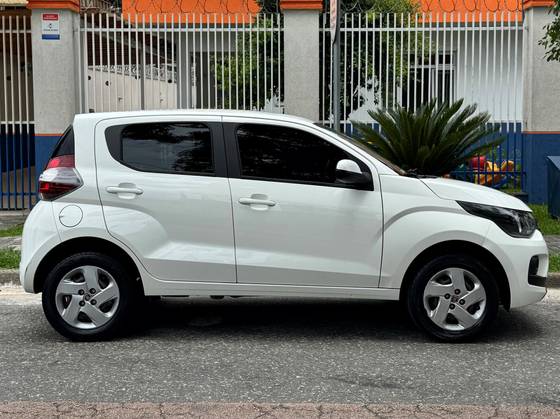 FIAT MOBI 1.0 EVO FLEX LIKE. MANUAL